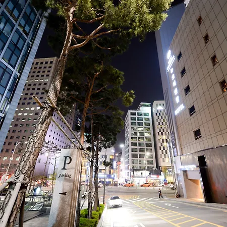 Hotel New Oriental Myeongdong