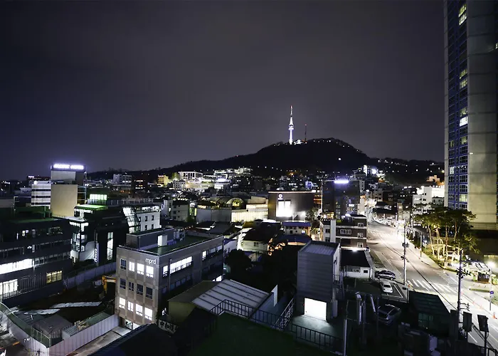 Hotel New Oriental Myeongdong 3*
